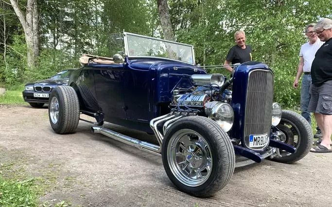 Mr Blue Mr Blue