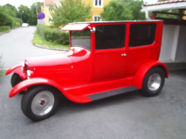 T-27 Tudor byggd av KvarnbergProducts AB